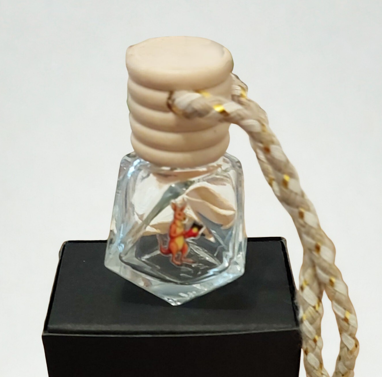 CAR PERFUME DIAMOND